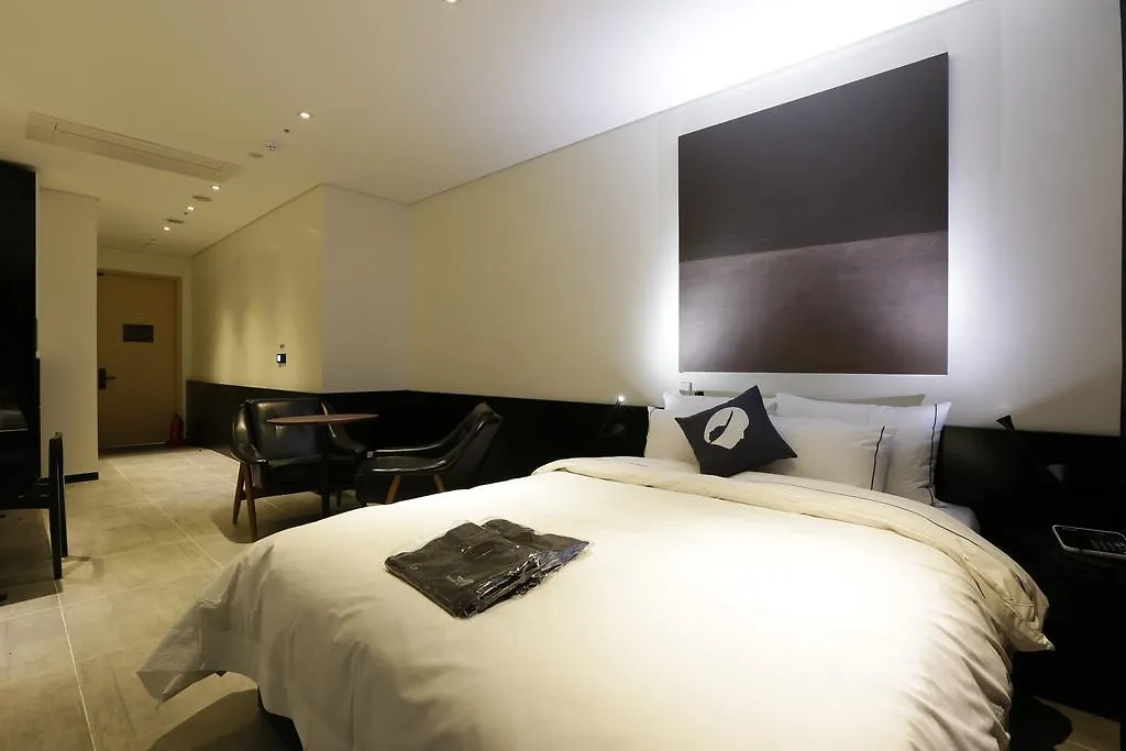 Hotel The Designers Ίντσεον