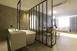 Hotel The Designers Ίντσεον